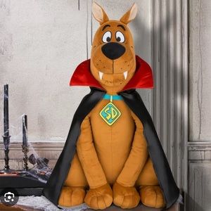 Vampire Scooby Doo Greeter